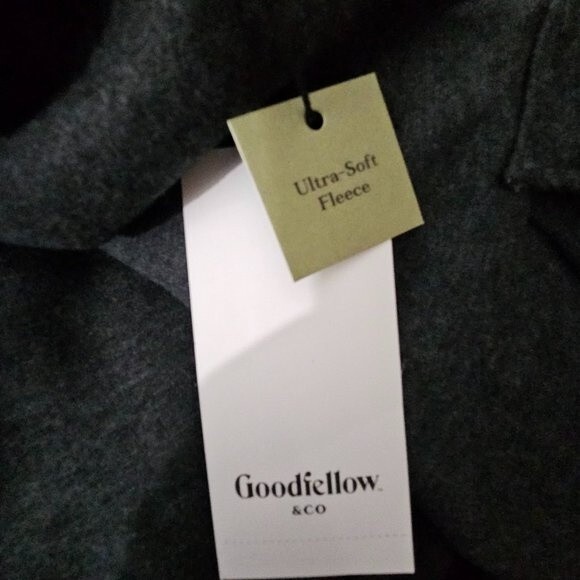 Goodfellow Tapered Fleece Cargo Jogger Pants Gray - Picture 4 of 11